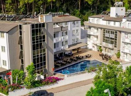 Viking Suite Hotel تورنگار