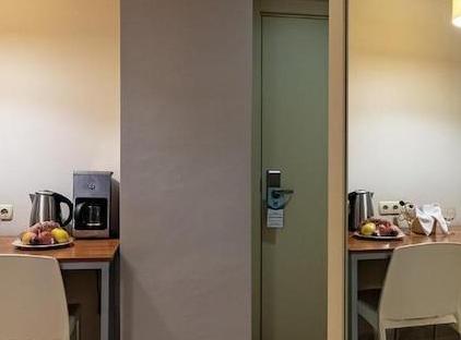 Viking Suite Hotel تورنگار