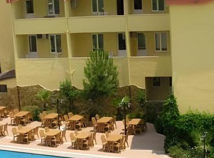 More Hotel Beldibi تورنگار