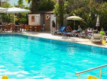 More Hotel Beldibi تورنگار