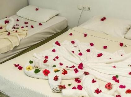 More Hotel Beldibi تورنگار