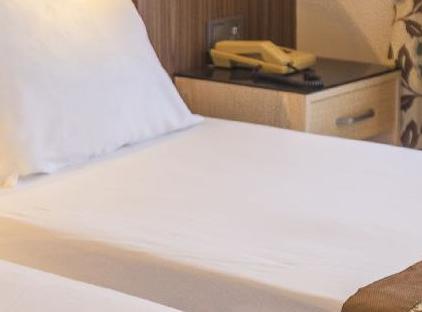 Fame Hotel تورنگار
