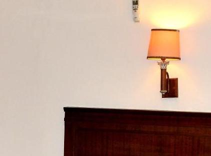 Fame Hotel تورنگار