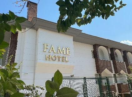 Fame Hotel تورنگار