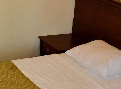 Fame Hotel تورنگار