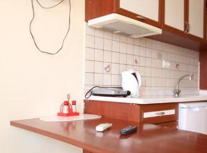 Minta Apart Hotel تورنگار