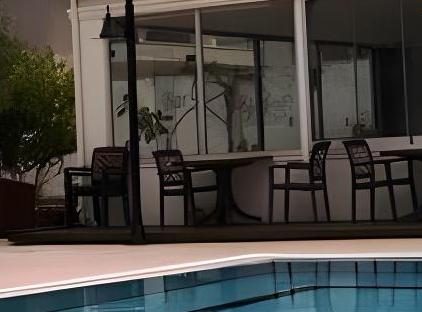 Minta Apart Hotel تورنگار