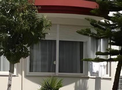 Minta Apart Hotel تورنگار