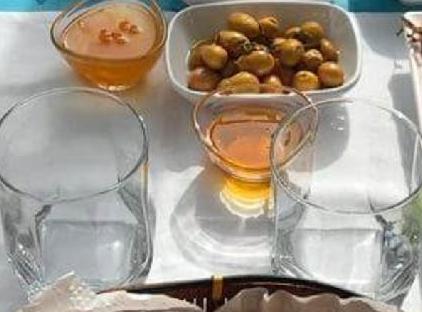 Minta Apart Hotel تورنگار