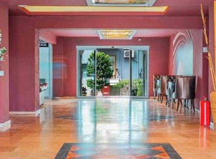 Belpoint Beach Hotel تورنگار