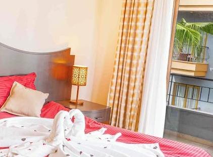 Belpoint Beach Hotel تورنگار