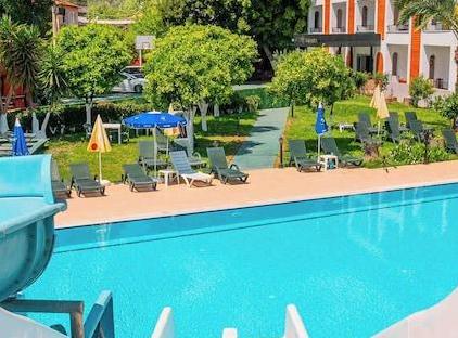 Belpoint Beach Hotel تورنگار