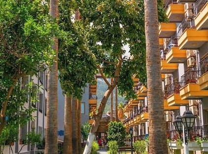 Belpoint Beach Hotel تورنگار