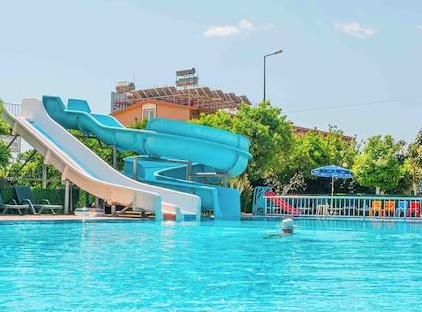 Belpoint Beach Hotel تورنگار