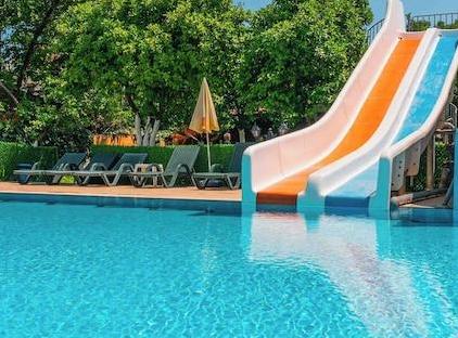 Belpoint Beach Hotel تورنگار