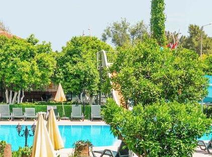 Belpoint Beach Hotel تورنگار