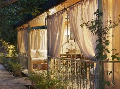 Gayb-i Bungalows by Naturelife تورنگار