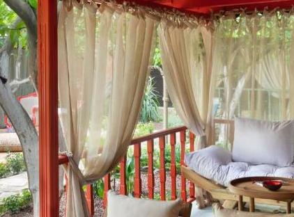 Gayb-i Bungalows by Naturelife تورنگار