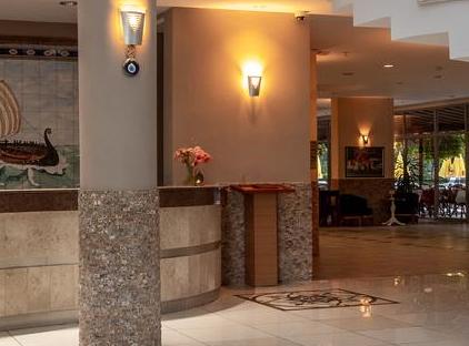 Grand Viking Hotel تورنگار