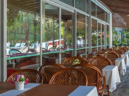 Grand Viking Hotel تورنگار