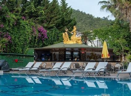 Grand Viking Hotel تورنگار