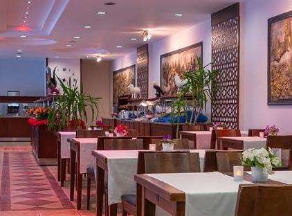 Grand Viking Hotel تورنگار