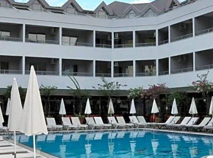 Grand Viking Hotel تورنگار