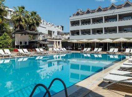 Grand Viking Hotel تورنگار