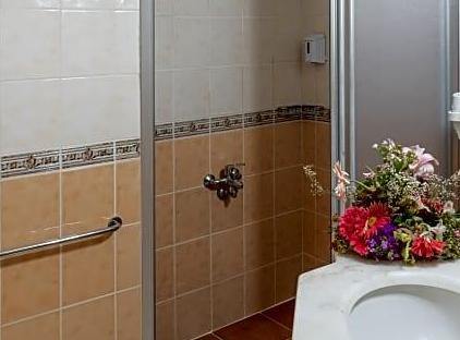 Grand Viking Hotel تورنگار