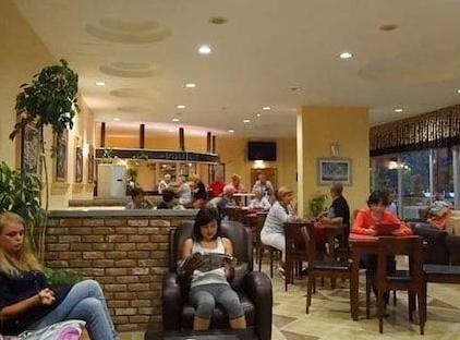 Grand Viking Hotel تورنگار