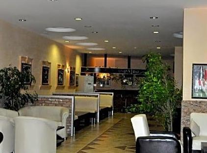 Grand Viking Hotel تورنگار
