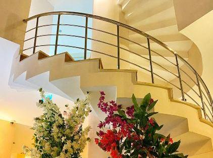 Grand Viking Hotel تورنگار
