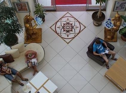 Grand Viking Hotel تورنگار