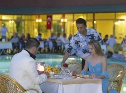 Grand Viking Hotel تورنگار
