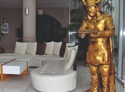 Grand Viking Hotel تورنگار