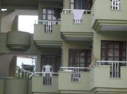 Ares City Hotel تورنگار