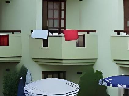 Ares City Hotel تورنگار