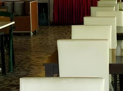 Ares City Hotel تورنگار