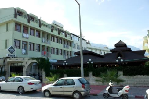 Ares City Hotel