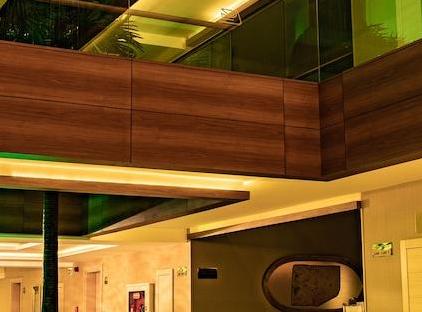 Ambassador Plaza Hotel - All Inclusive تورنگار