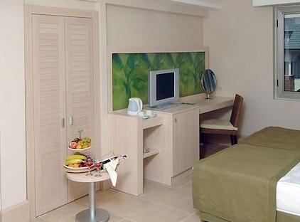 Ambassador Plaza Hotel - All Inclusive تورنگار