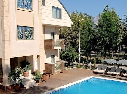 Ambassador Plaza Hotel - All Inclusive تورنگار