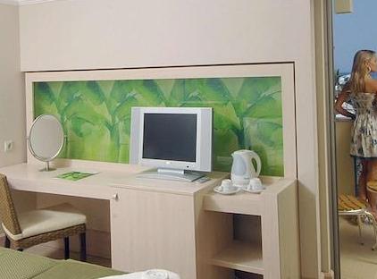 Ambassador Plaza Hotel - All Inclusive تورنگار