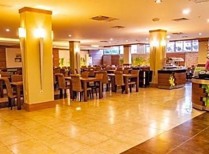 Ambassador Plaza Hotel - All Inclusive تورنگار