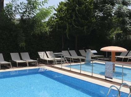 Ambassador Plaza Hotel - All Inclusive تورنگار