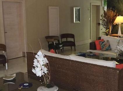 Ambassador Plaza Hotel - All Inclusive تورنگار