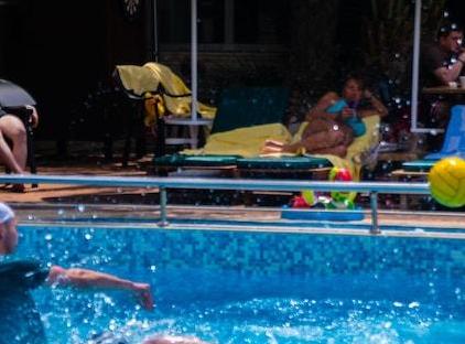 Ambassador Plaza Hotel - All Inclusive تورنگار