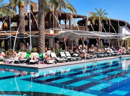 Crystal De Luxe Resort Spa - All Inclusive تورنگار