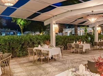Gravel Hotels Select تورنگار