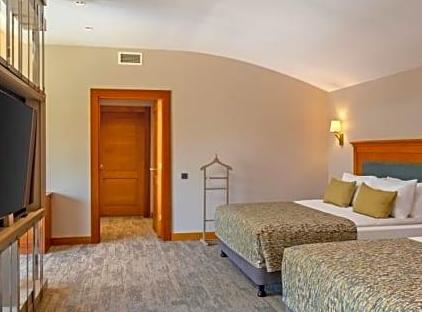 Limak Limra Hotel & Resort Kemer - Kids Concept تورنگار
